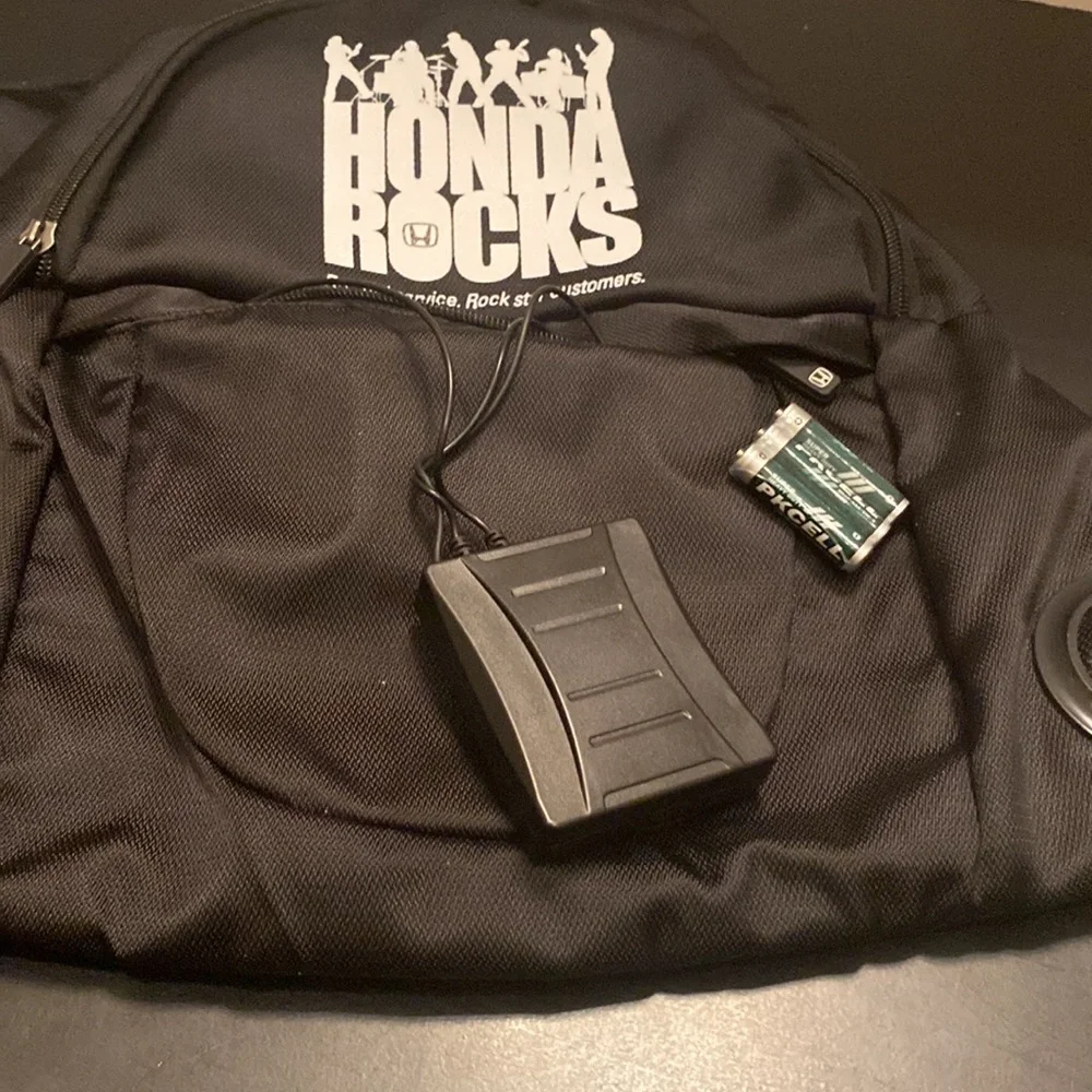 Honda Rocks sling back w/built in speakers MP3 compatible unused tested works